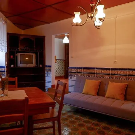 A Casinha Dos Avos Joao E Ana * Escalos de Cima