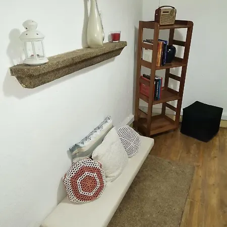 A Casinha Dos Avos Joao E Ana * Escalos de Cima